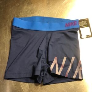 Nike pro dry fit